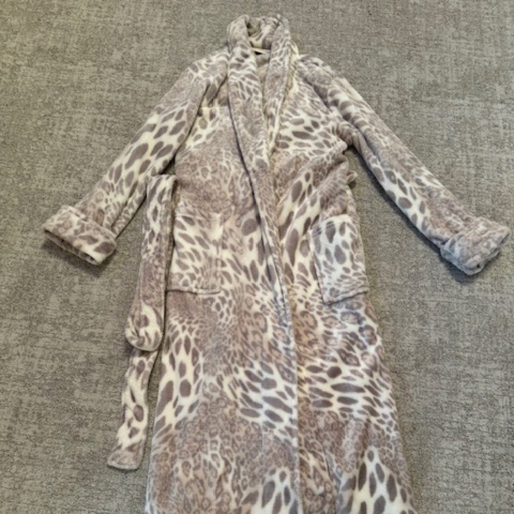 Natori Plush women's  Robe  XS